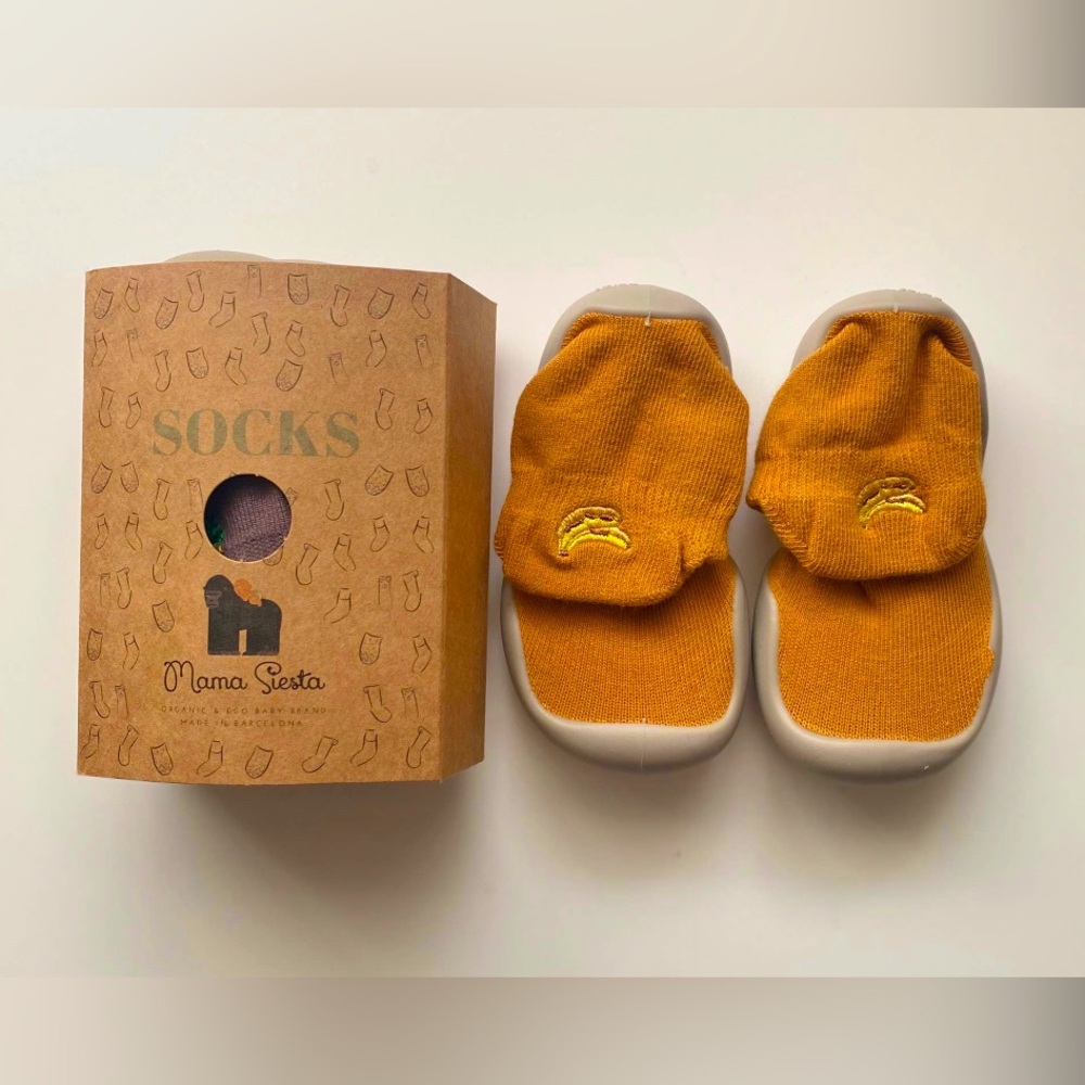 Brand New with box: Mama Siesta socks and shoe in 1! For infants to toddlers